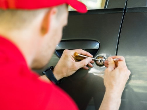 Choose a Locksmith – 10 Tips to Choose Out a Locksmith